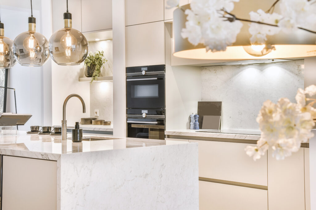 Modern Corian kitchen countertop designs ideas for Denver's homeowners.
